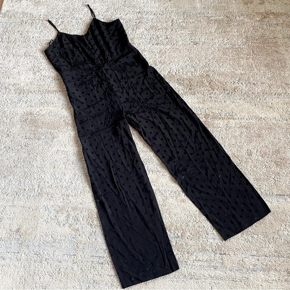 Anthropologie The Essential Jumpsuit Polka Dot Black V Neck Sleeveless Strappy - Picture 1 of 10